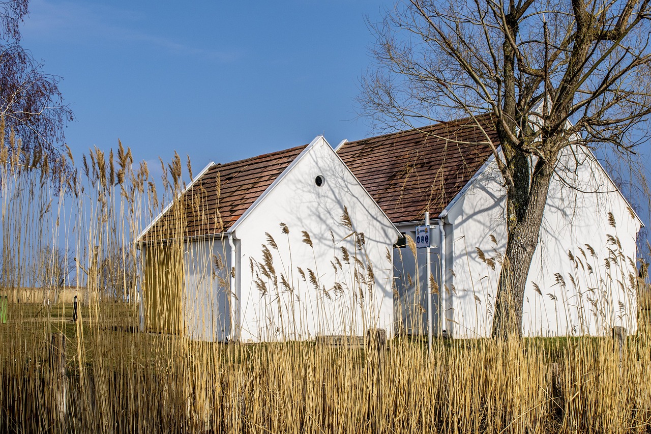 Pannonhalmától a Fertő-tóig