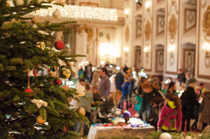 Adventi varázslat Bécs utcáin és a kismartoni kastélyban