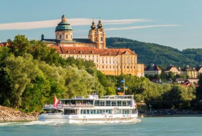 Hajókázás az osztrák Dunakanyarban