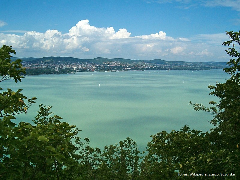 Balatoni Csobbanás