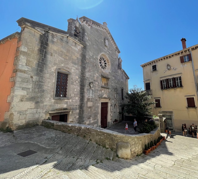 Horvát tengerparti tavaszolás